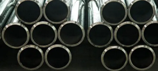 ASTM A335 P12 Alloy Steel Seamless Pipes in Italy